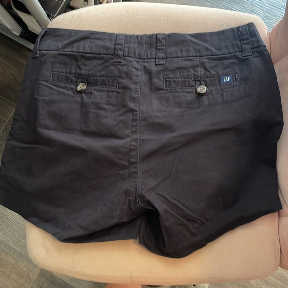 NWOT Gap relaxed girlfriend shorts - Picture 3 of 3